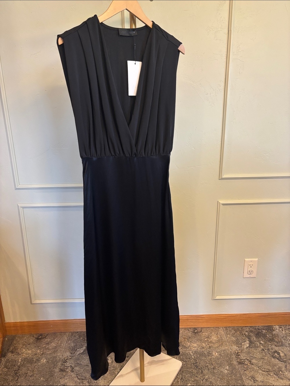 Zara Midi Black Dress Small V-Neck - NWT MSRP $80